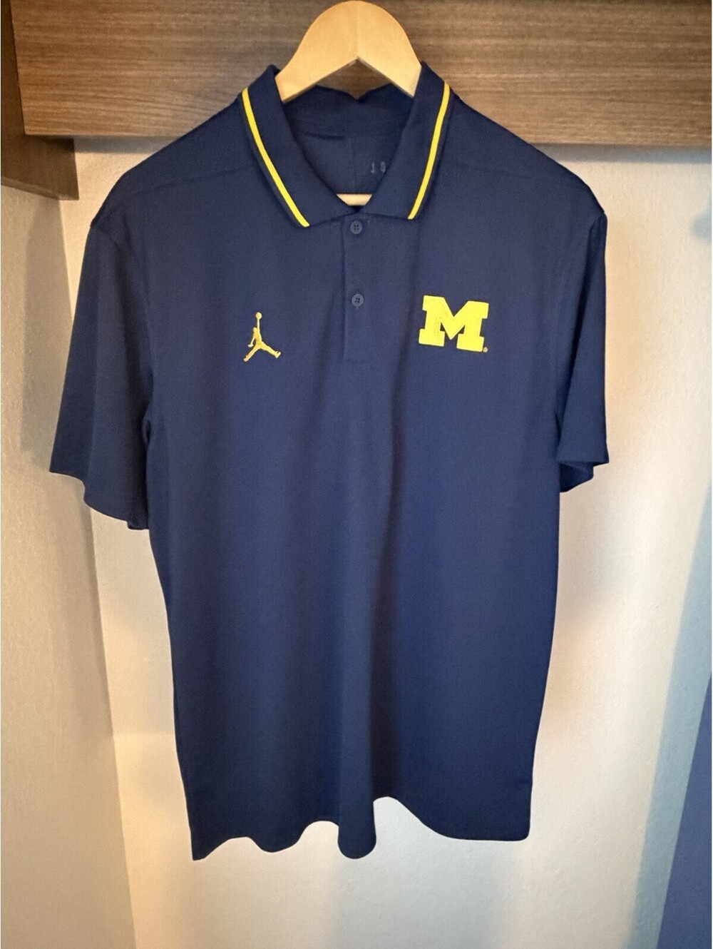 Jordan Michigan Wolverines Mens Dri-FIT Polo Golf Shirt Navy Sized L